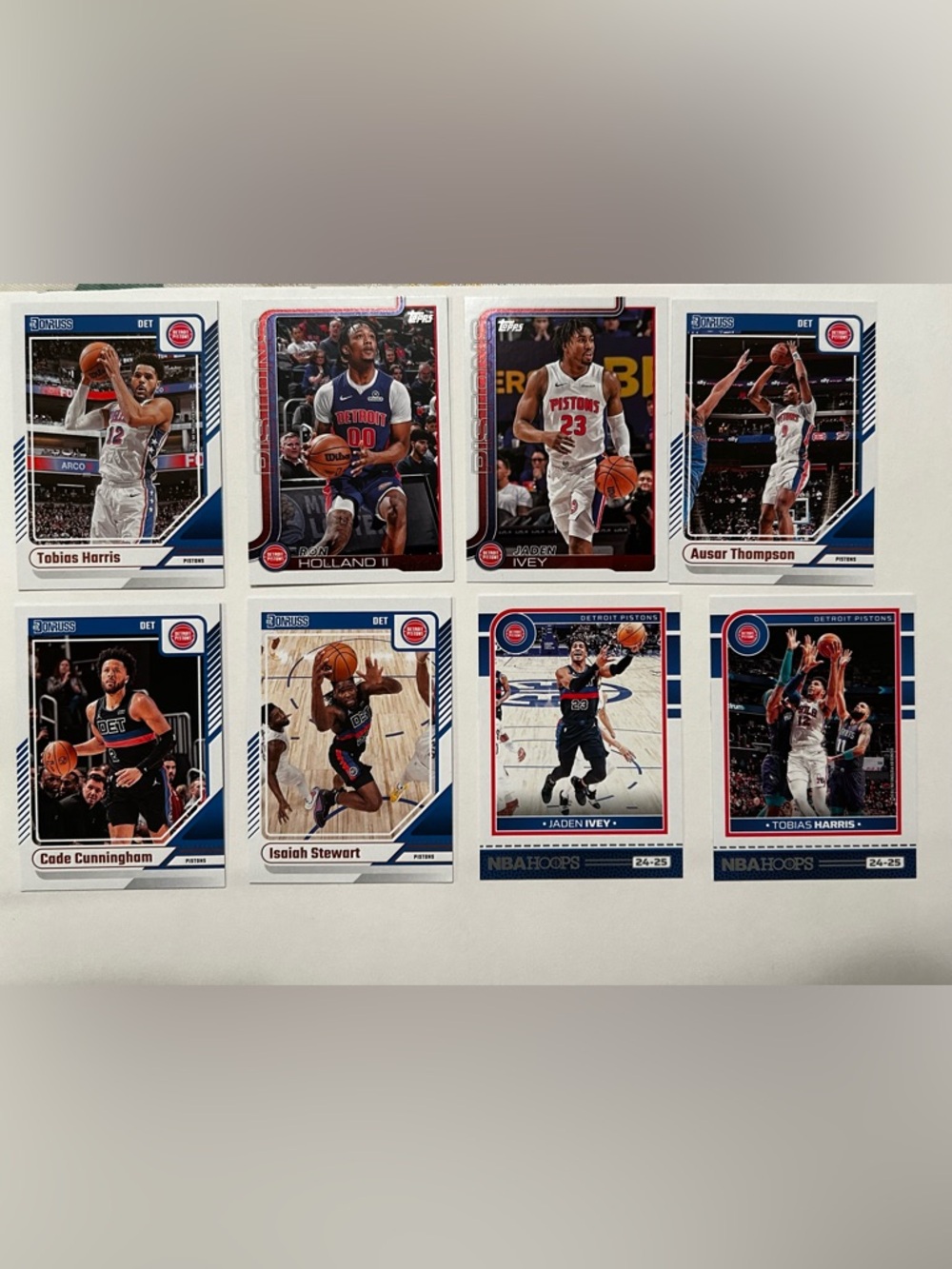 Lot 65 Detroit Pistons nba basketball cards collection